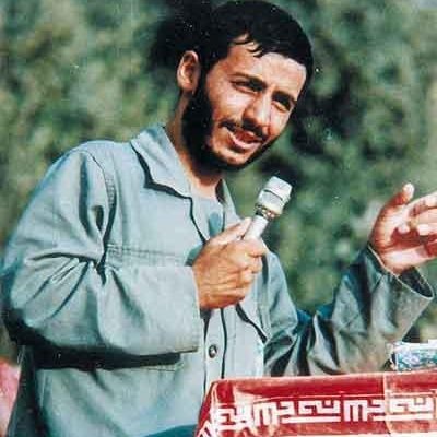 سردار شهید حاج محمد ابراهیم همت:هرگاه جبهه خودی را گم کردید،نگاه کنید که توپخانه دشمن کجا را می کوبد،همانجا جبهه خودی است.