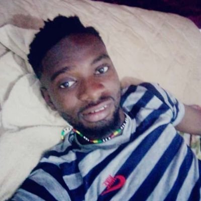 Am Just simple as u see me. Graphics designer, animator, Video graphics, live streaming etc