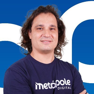 Professor/Researcher at Digital Metropolis Institute at UFRN. Neuroscience, bioinformatics, cognitive robotics, computer music and technology in general.