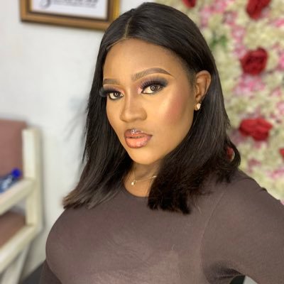 Blessin94804329's profile picture.