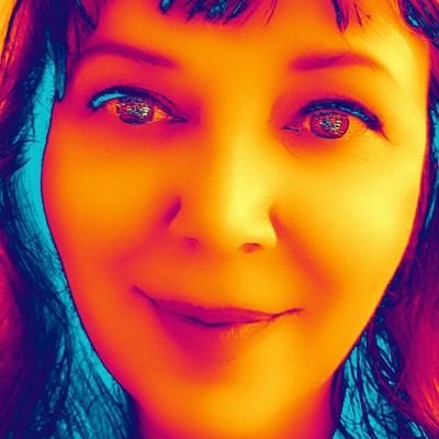 ConnieWeary's profile picture. City girl in the country.