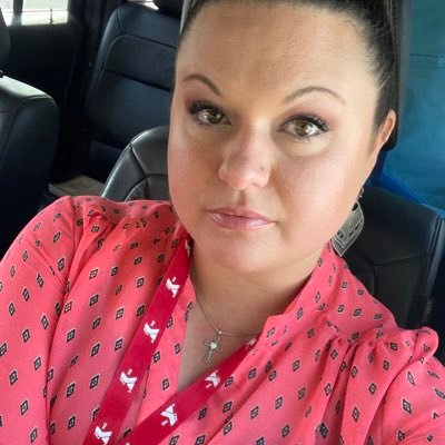 VoshellTiffany's profile picture. 