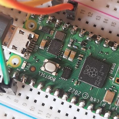 kawouter3's profile picture. linuxfan, motorfan, network engineer, electronica, diy