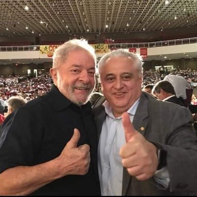 Deputado federal (PSB/Ceará), doutor em Saúde Pública, médico, pesquisador da Fiocruz e professor da Medicina UFC.