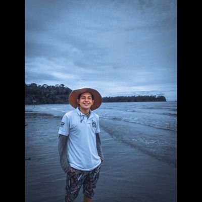 SantiCubillos15's profile picture. Porque si ✨