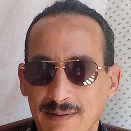 اعبد اللة ولاتعبد الاديان وتحلى بمكارم الاحلاق