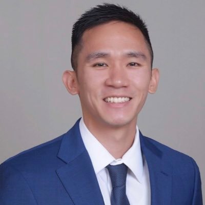 PGY3 PM&R Resident @GopherPMR | @aocpmr and @ASRA_Society RFC | #FirstGen 👨🏻🎓 | Outdoor Enthusiast 🧗🏻♂️🏃🏻♂️⛷🏌🏻📸🌎
