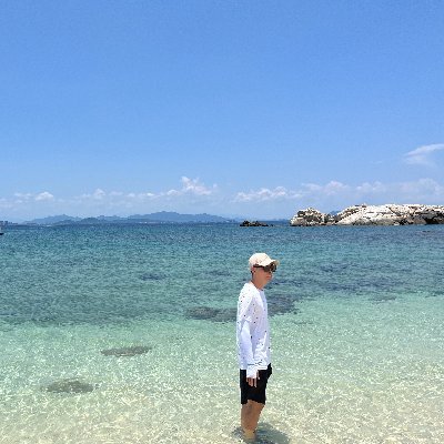 Dong_Shuai_'s profile picture. Coding....⌨️
APP | WEB | Backend | Frontend 
Focused...🧠