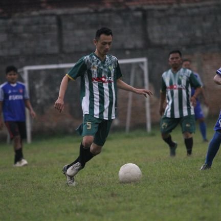 nuzulla478's profile picture. Low Profile