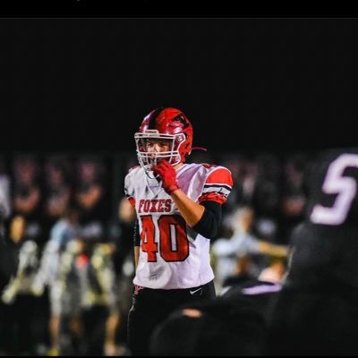 Yorkville Highschool ‘23|6’0 220 Varsity Football 2x all area, 2x all conference OLB/LB |4.26 gpa|Contacts- blakekersting@yahoo.com 630-363-8849