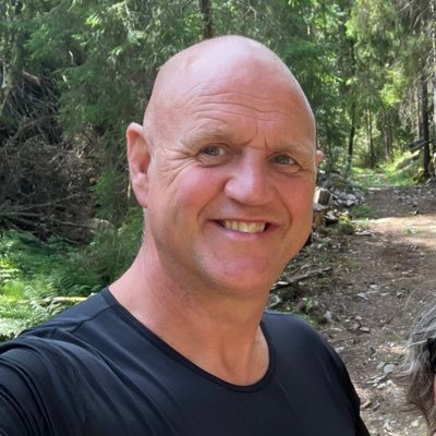 JamesBo19354531's profile picture. We are a professional cleaning company in Ski Norway covering all South Norway. Our speciality is pure water window and Softwash Fasade cleaning.