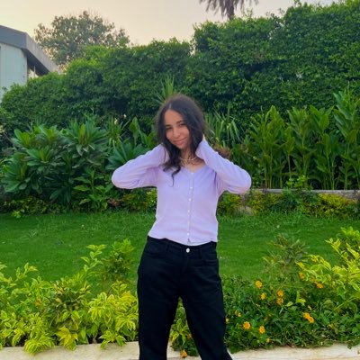 janahanyyy_'s profile picture. 