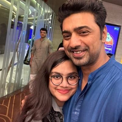 Some1 whose reason behind happiness is Dev❤️!Dev is my heart,soul & everything!I Love Him super crazily!He carries a whole of my heart. Love #DeKo ❤️ TollyLover