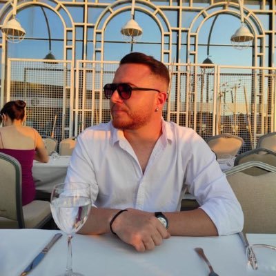 Bariscapar4's profile picture. Beden Eğitimi Öğretmeni