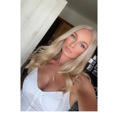 SophieeLaamb's profile picture. Cardiff📍LPC/LLM student @ UWE