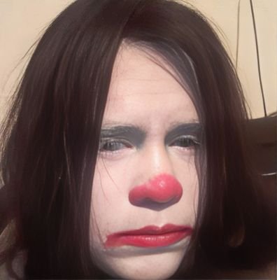 Valkioren's profile picture. NTG

¿Gato?