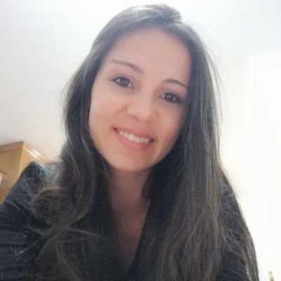 Cátia D Lopes Profile