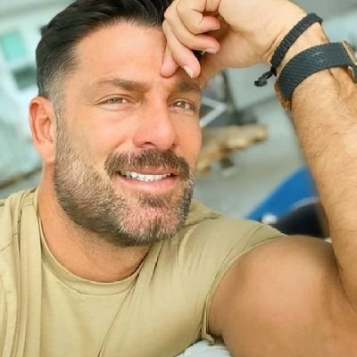 MichelH77493508's profile picture. 