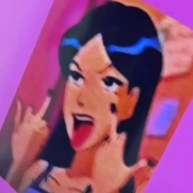 bobomorris's profile picture. all-time leg wrestling champion. slightly demented.  mysterious