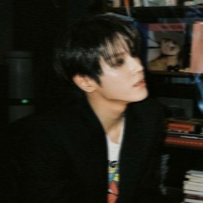 HNHae_'s profile picture. 05L

•°🌹°•