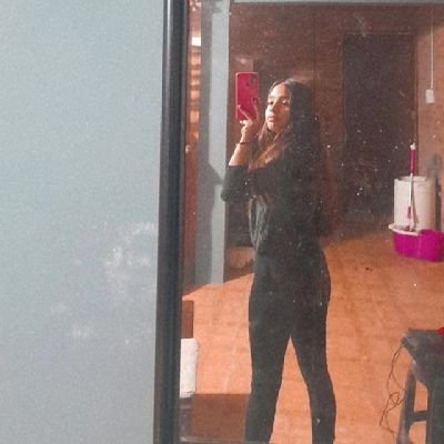 MartinF57635977's profile picture. 2009
arge,rosarioo
leprosa hasta la muerte❤🖤