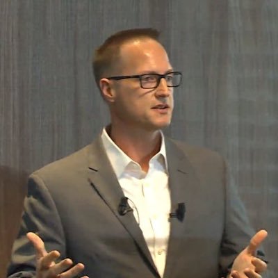 robertwtucker's profile picture. 