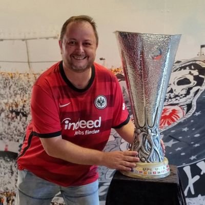 Eintracht Frankfurt - PS5 - Metal/Hard Rock/Deutschrock - Kochen - Serienjunkie - IT