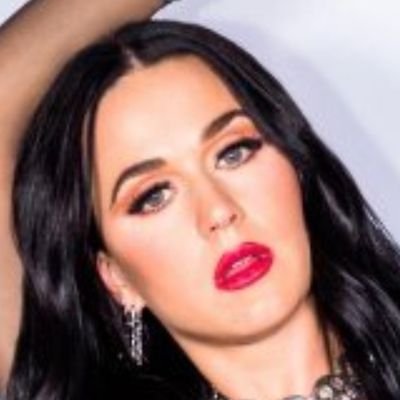 hi , my name is mohamed , i love Katy Perry , she is one of the most important and greatest voice in the world ❤️❤️❤️❤️❤️❤️
