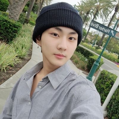 📓 — bns acc for #enhypen mostly for buying ! ✧ slow jakewon sparks collector!
she/her | '04
