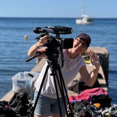 Journaliste sur la Côte d’Azur France 3/BFM TV. J’explique aux autres ce que je ne comprends pas moi même.