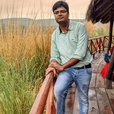 VineetChhabra15's profile picture. 