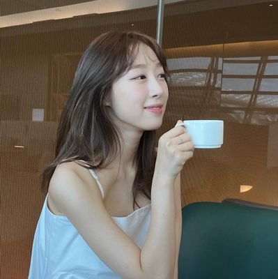 i can be mia out of sudden ✨️😄 post, talk and rt alot mostly wjsn & slightly snsd (ult ; soobin & taeyeon)
