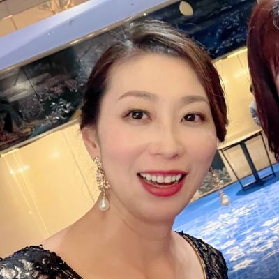 タイミングが神すぎる!シンクロが止まらない女性になるための『異空間シフト』伝承。魂・脳・周波数のズレを正して人生を再構築【お客様に喜ばれながら感謝と共に売り上げのケタをひとつ増やす宇宙金脈サロン主宰 】全国80名以上の異空間シフトマスター養成 【金脈の循環覚醒✨𝟏分診断】無料🎁↓