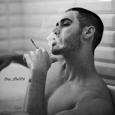 abolfazl49_91's profile picture. 💵.🥀 ⃟
ᵈᵒ ⁿᵒᵗ
ᶠᵉᵃʳ ᵗʰᵉ ᵉⁿᵉᵐʸ
ᵗʰᵃᵗ
ᵃᵗᵗᵃᶜᵏˢ ʸᵒᵘᶠᵉᵃʳ
ᵗʰᵉ ᶠᵃᵏᵉ
ᶠʳⁱᵉⁿᵈ ᵗʰᵃᵗ
ʰᵘᵍˢ ʸᵒᵘ  ∅