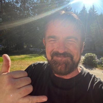 DennisTayTay's profile picture. 