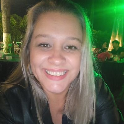 AlbuqManu's profile picture. Mulher, terrivelmente cristã, patriota, conservadora de direita, mãe de 2 e apoiadora de Bolsonaro.
DEUS, PÁTRIA,  FAMÍLIA.