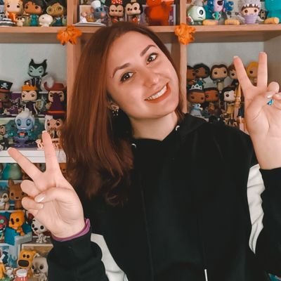 My name is Alba. I'm a small town girl who loves the funko world.