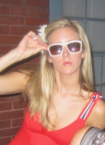 kelli065's profile picture. Hello there my name is Kelli and im known to crack a joke or two..good times