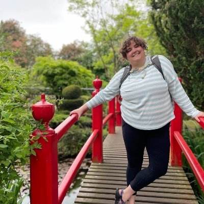 troisesa's profile picture. 