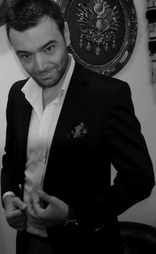 baskanefes's profile picture. hayat insana tercihler sunar ya kuşlar gibi özgür yada böcekler gibi sürünerek yaşarsın..