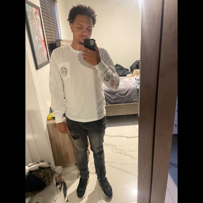 sc:Luis_ssilva3 Email: Luissantossilva0@gmail.com
