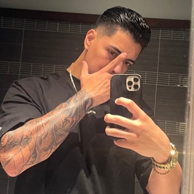 Endeavvor's profile picture. 