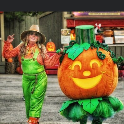 KerryWalker1972's profile picture. Loving wife, mom and a Paraprofessional while being a scarecrow and an elf and most importantly a sports mom and coaches wife