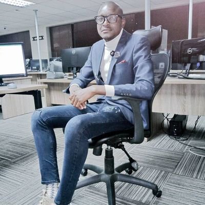 Social and Political Activist, Professional Jurno