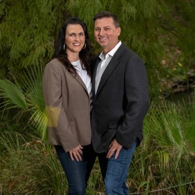 Jennifer & her team are dedicated to delivering exceptional real estate services with a commitment to understanding and meeting your unique needs.