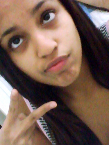 Fã de @justinbieber , @rihanna , @OfficialAdele e @Njr92 . Os amores da minha vida 3 .