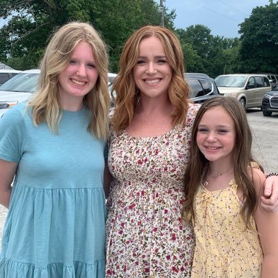 LauraCdockerY's profile picture. 