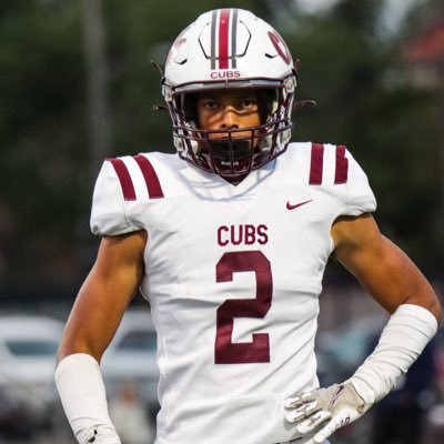 UofDJesuit ‘23 DB🏈 H:6'0 BW:175 email calebknuth05@gmail.com