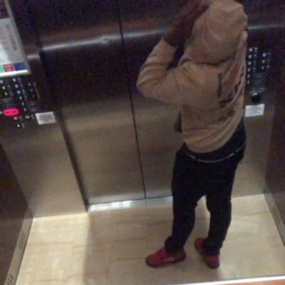 RomeoFuxkYoHoe's profile picture. ITS ALL IN YOUR HEAD 🧠