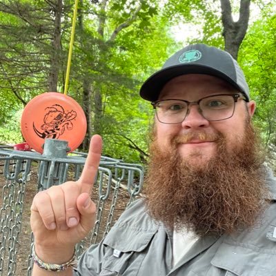 Teacher by day, disc golfer also by day.